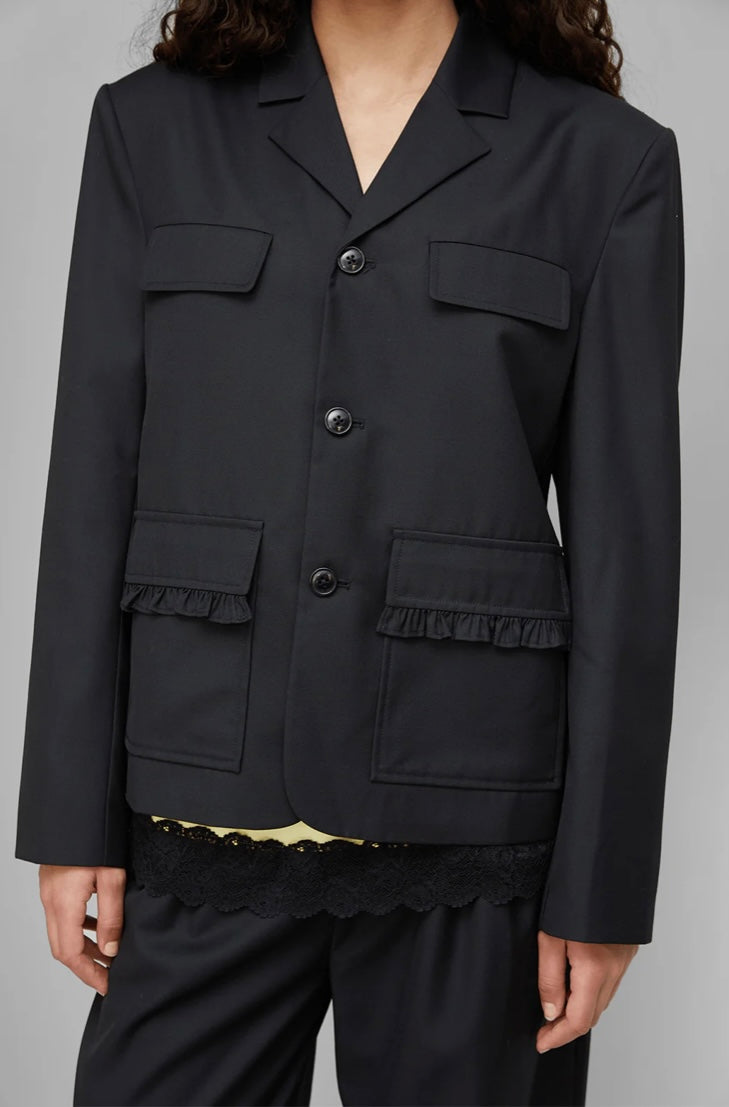 Nora Blazer