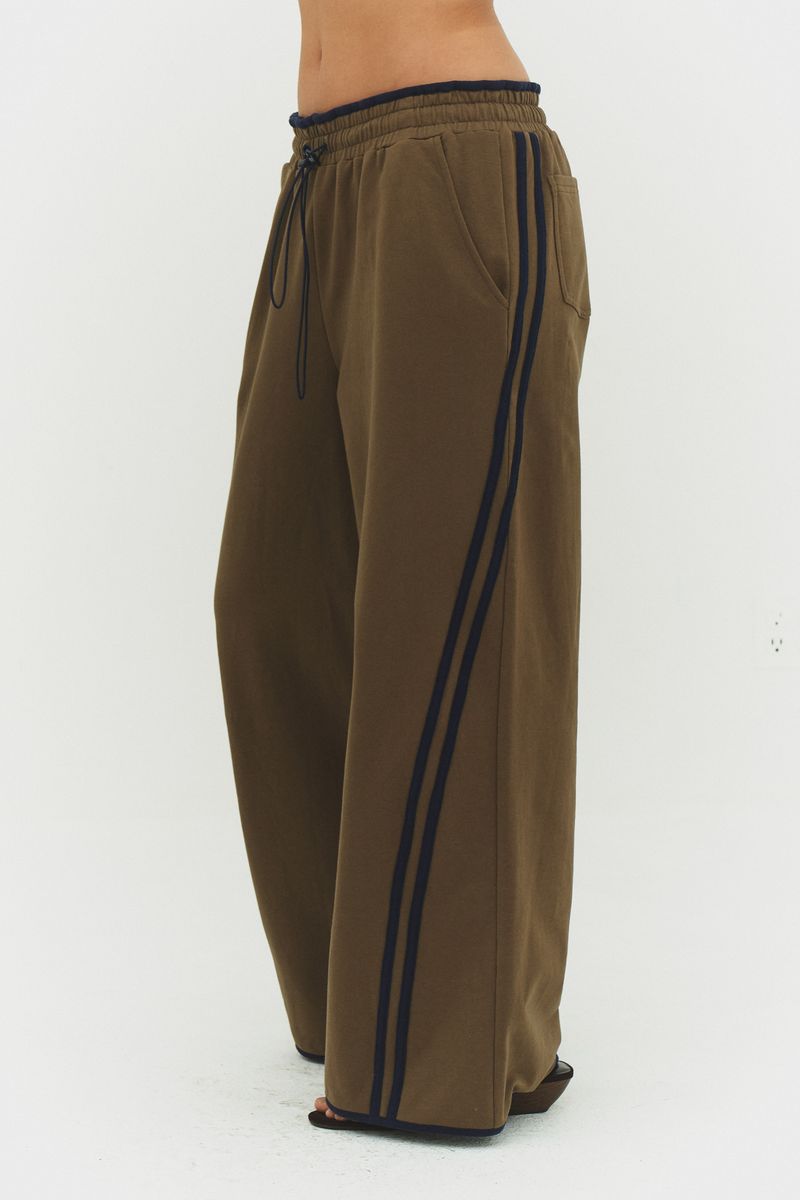 Long Line Diagonal Pant