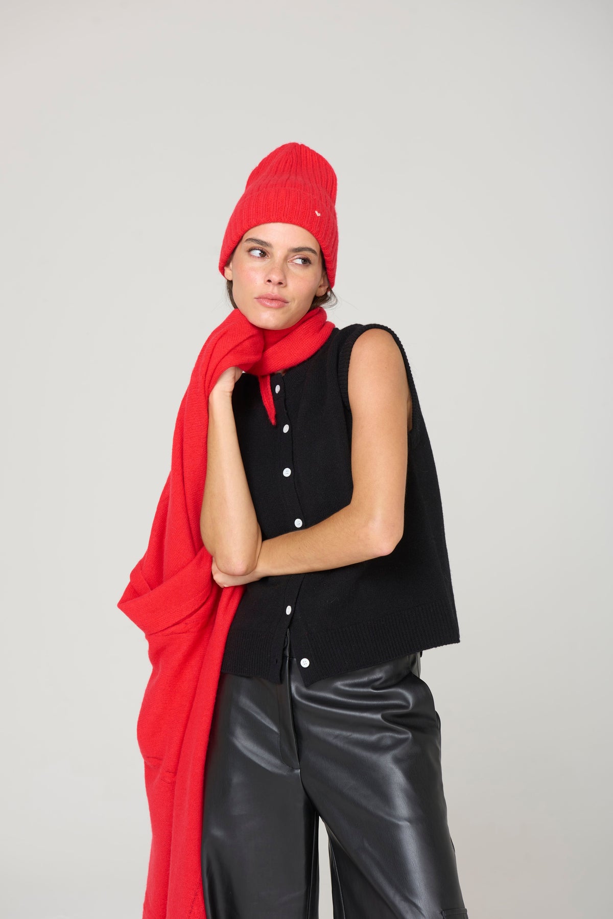 Every Wrap – Scarlet