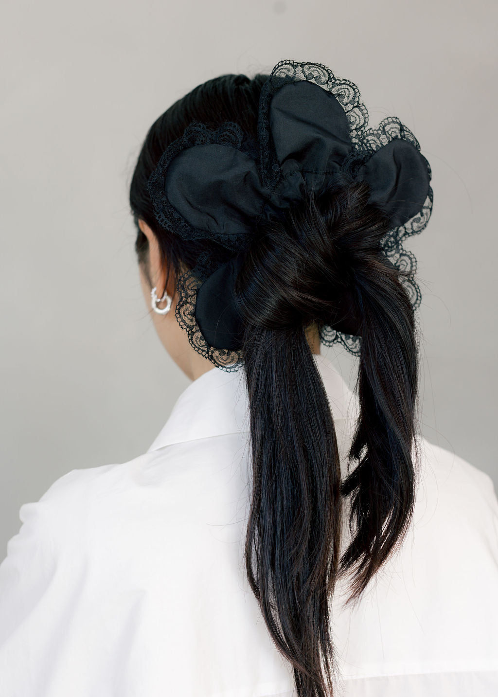 Daisy Scrunchie