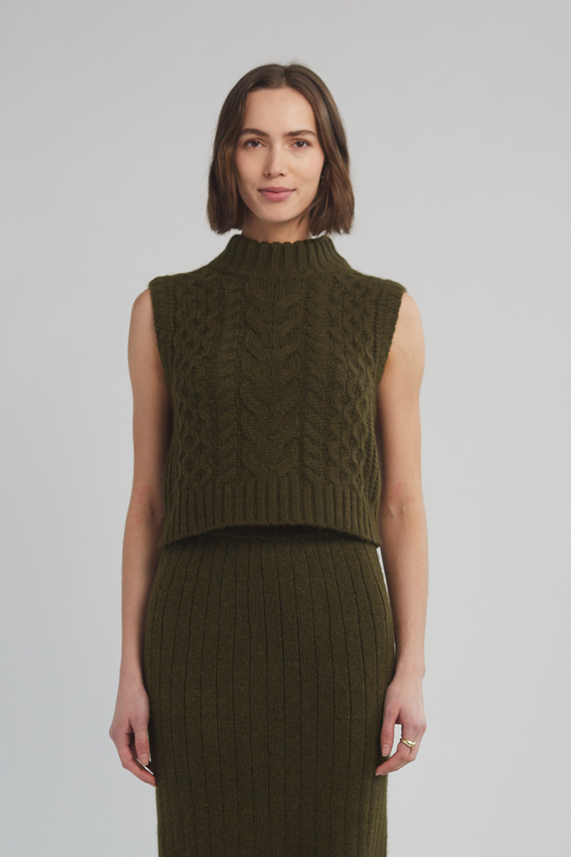 DARK OLIVE