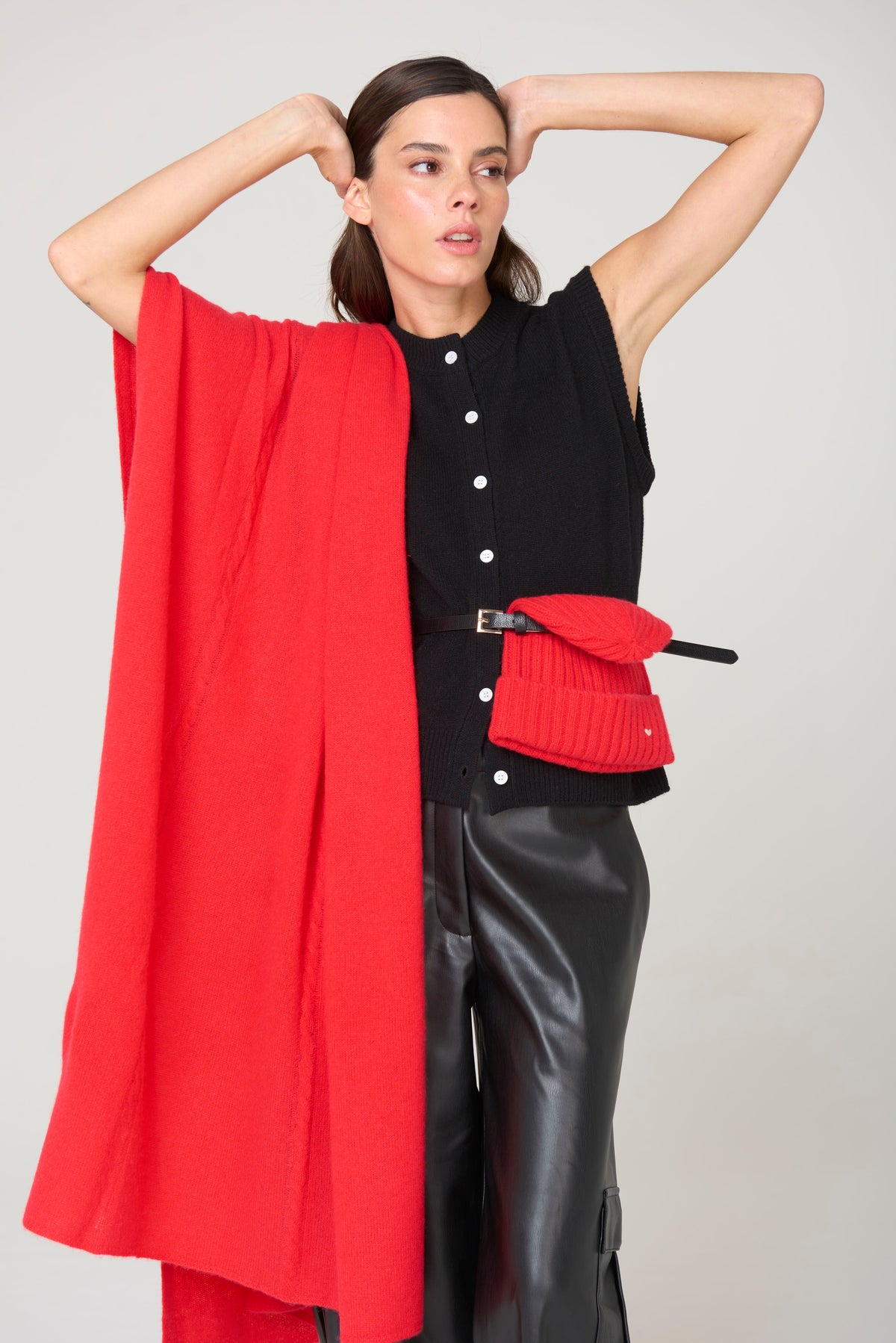 Every Wrap – Scarlet