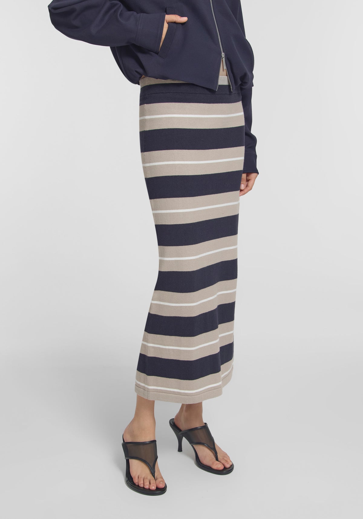Global Skirt