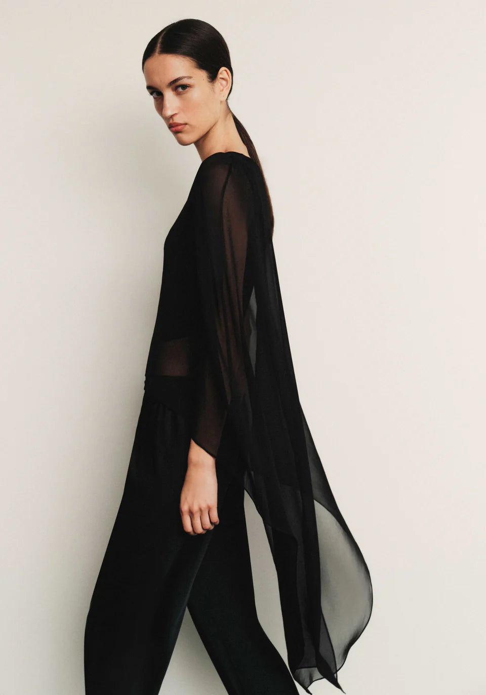 Holliday Cape Top