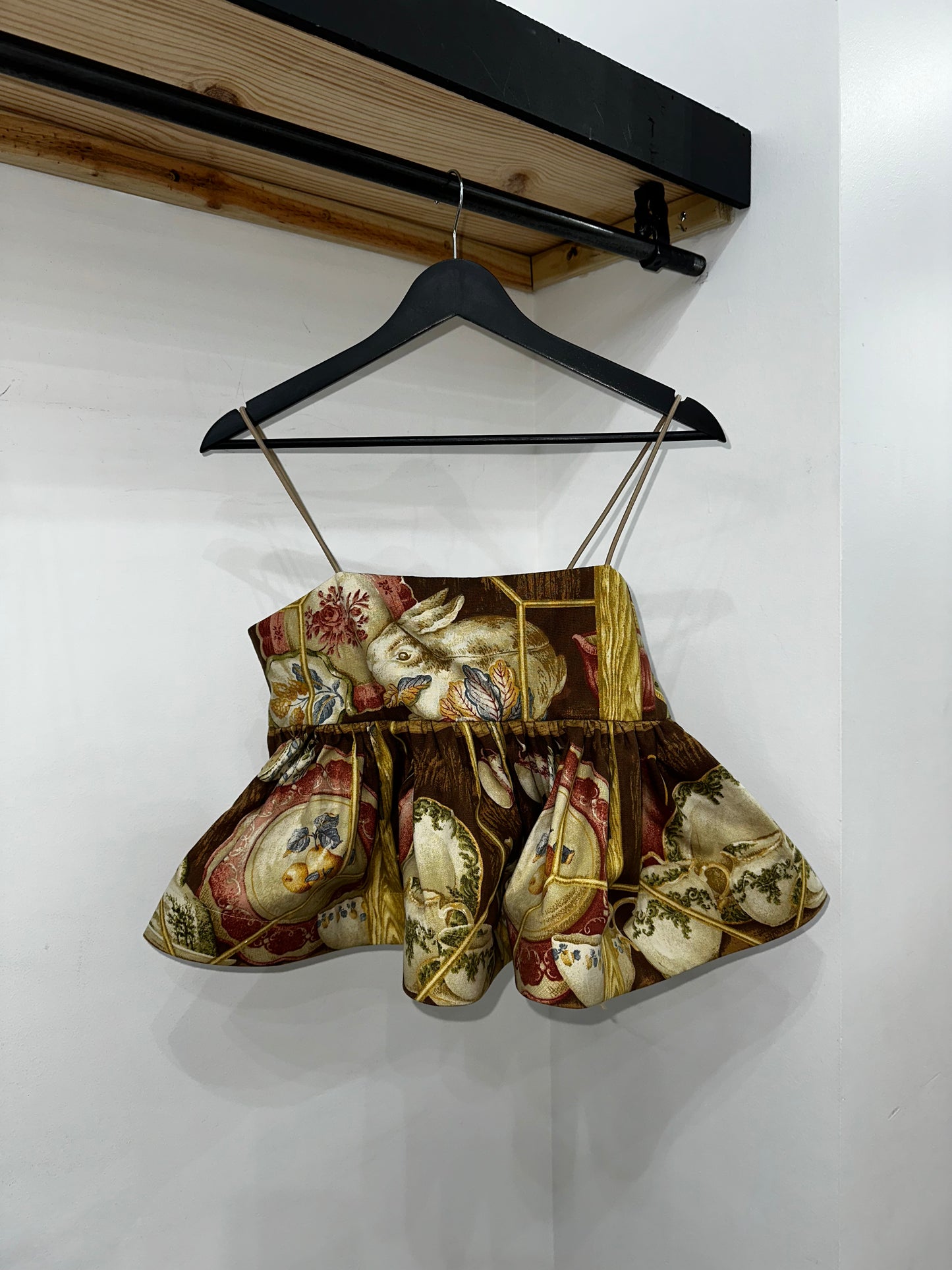 Chinoiserie Cabinet Puff Top