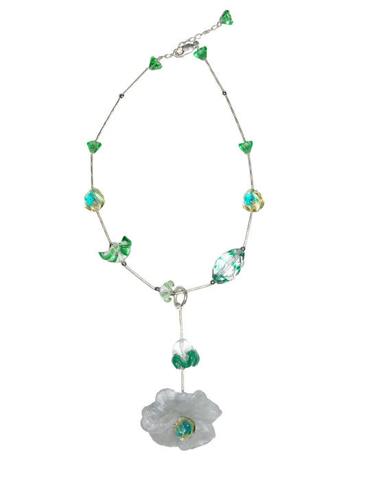 Camelia Necklace