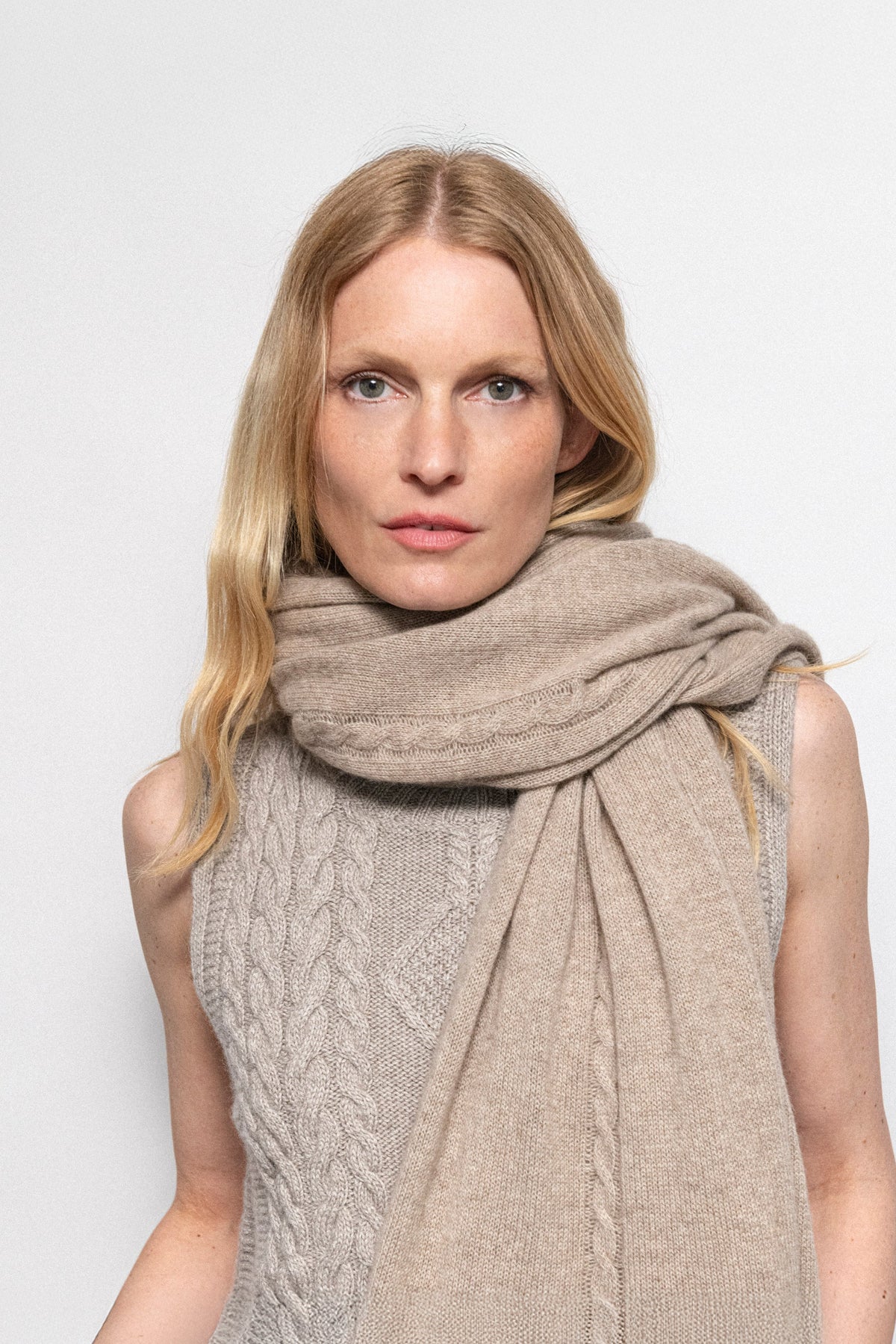 Every Wrap – Taupe