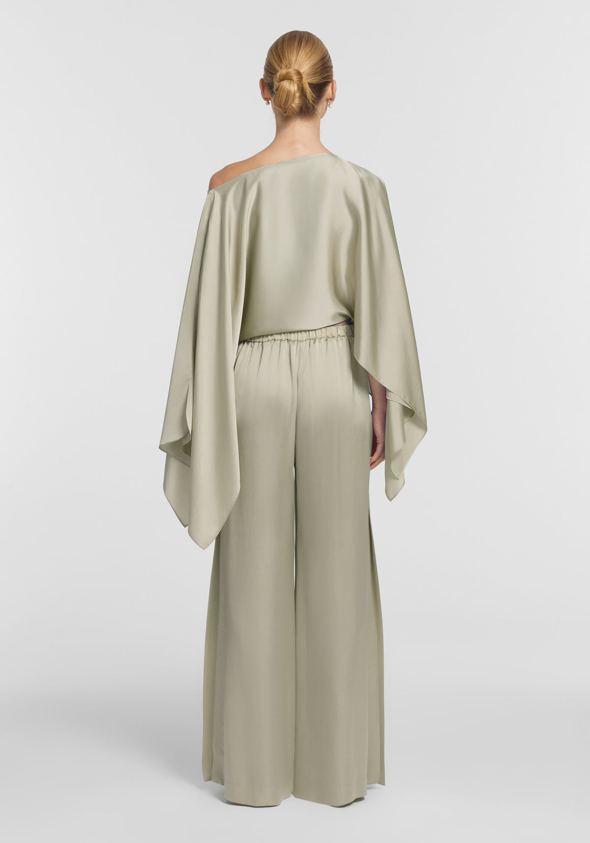 Romance Cape Top