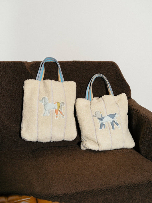 Sherpa Tote Bag with Dog Motif Embroidery in Silk - White